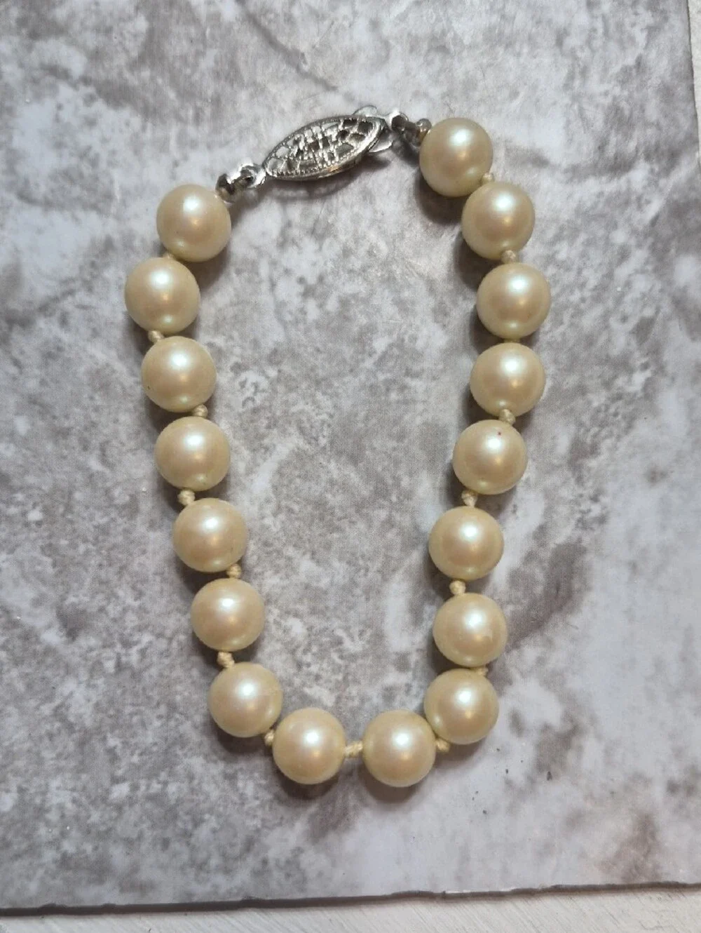 Vintage G Silver 8mm Pearl Hand Knotted German Silver Bracelet Filigree Clasp 7